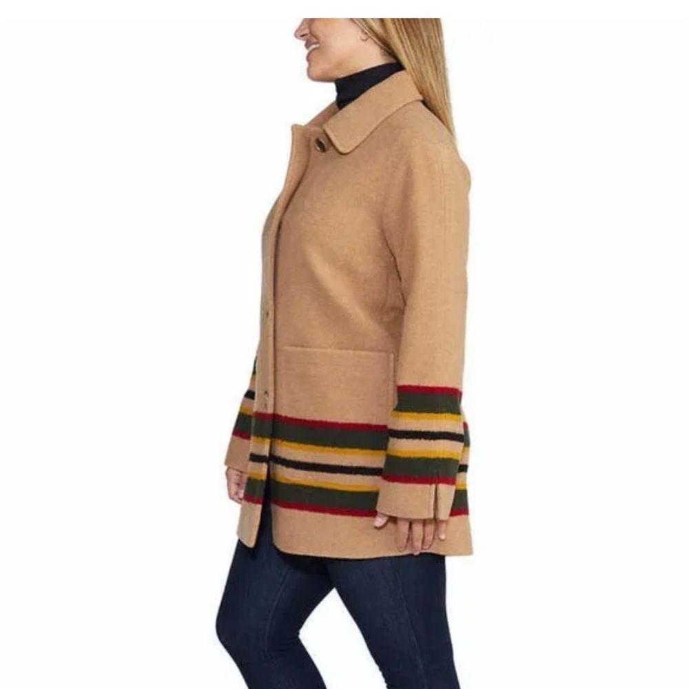 COPY - Pendleton women’s coat in large new no tags
